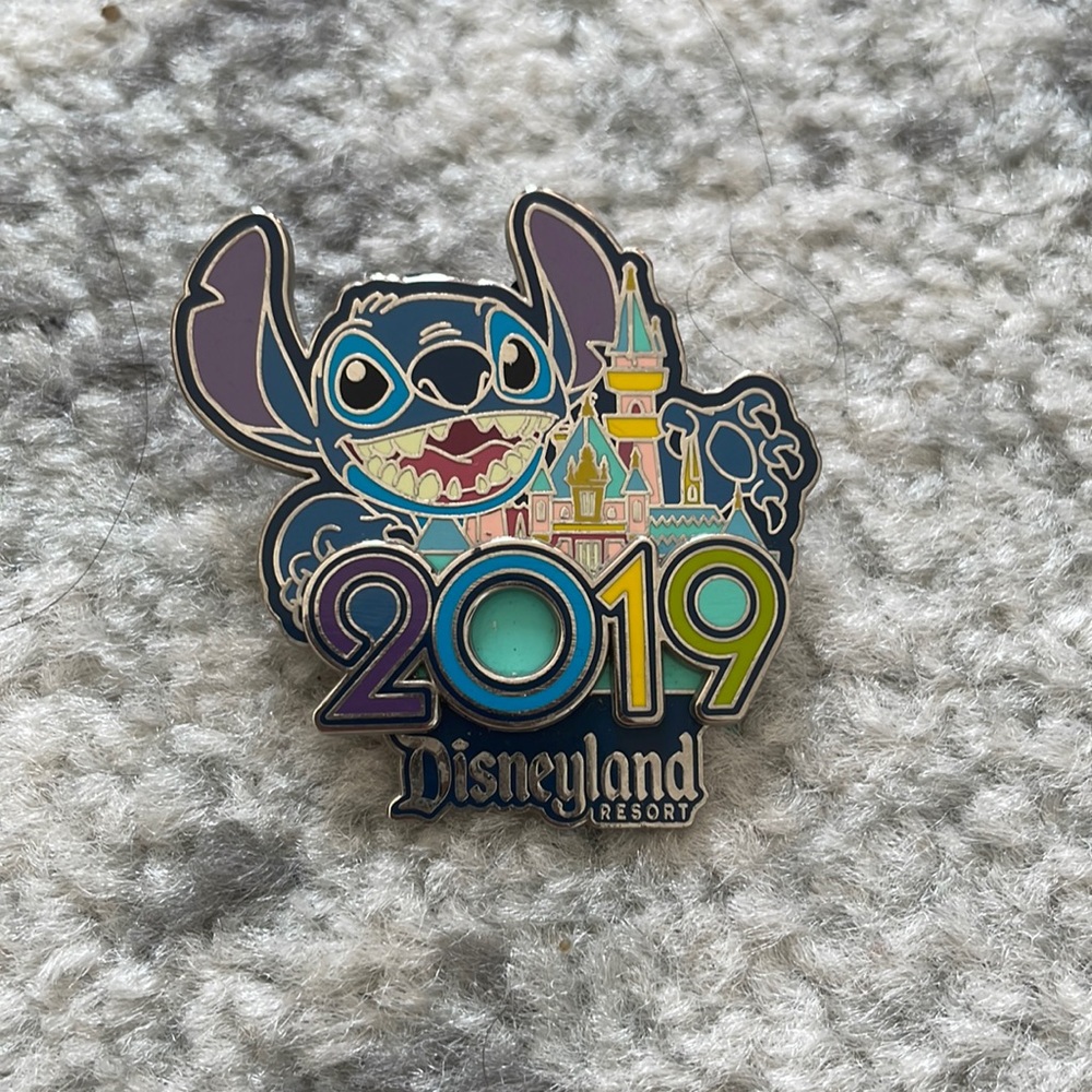 2019 Stitch Disney Pin
